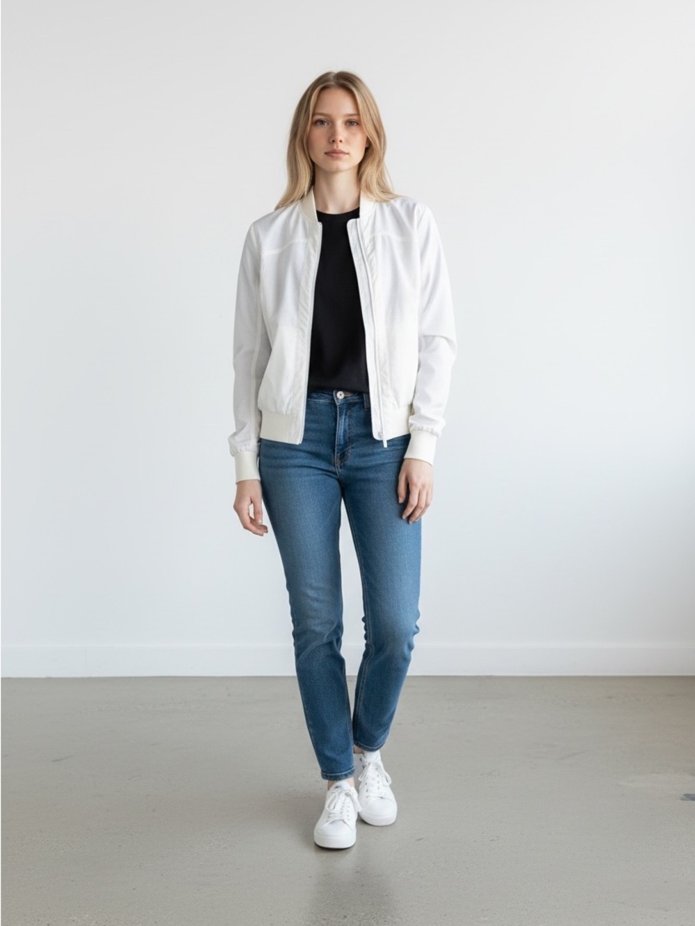 Lululemon Bomb Around Reversible Jacket - White